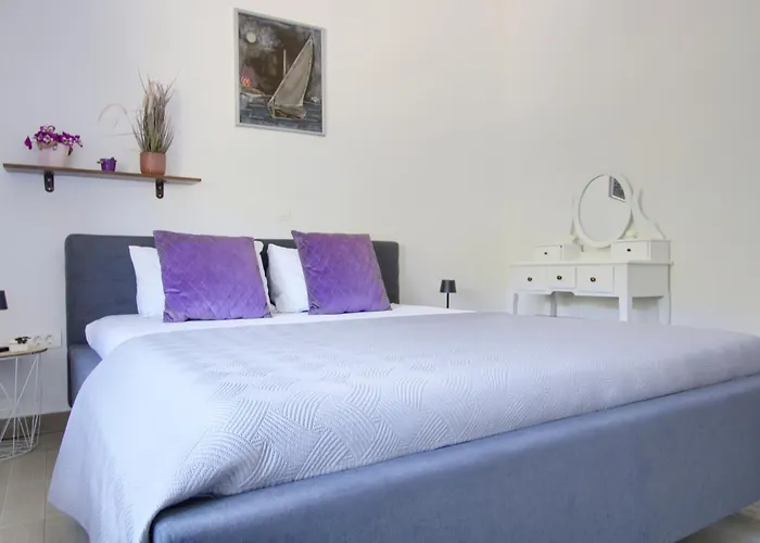 Vikendica Old Fisherman's House